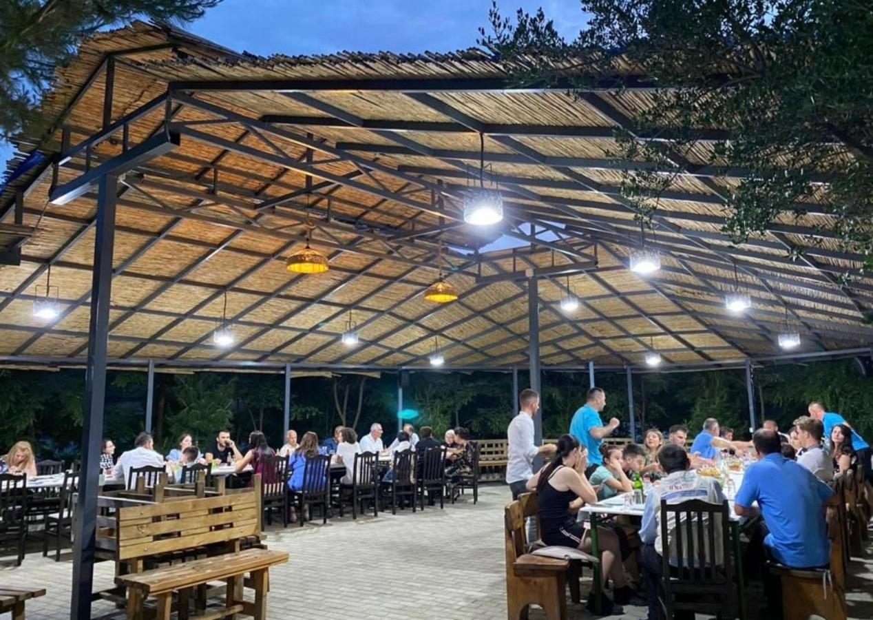 Lundra Otel Gramsh Dış mekan fotoğraf